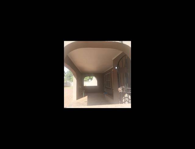 4 BEDROOM HOUSE FOR SALE IN RONDEBULT